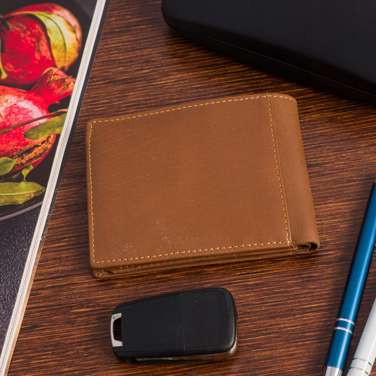 Klasikinė vyriška odinė piniginė, ruda, horizontali, be užsegimo Beltimore