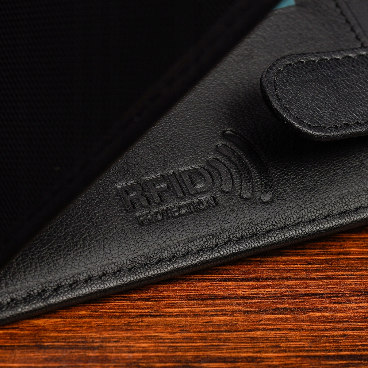 Didelės klasikinės juodos spalvos horizontalios odinės vyriškos piniginės natūralios odos Beltimore