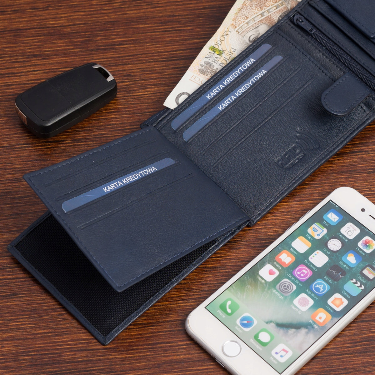 Klasikinis didelis horizontalus vyriškas odinis natūralios odos dėklas "Beltimore" tamsiai mėlynos spalvos