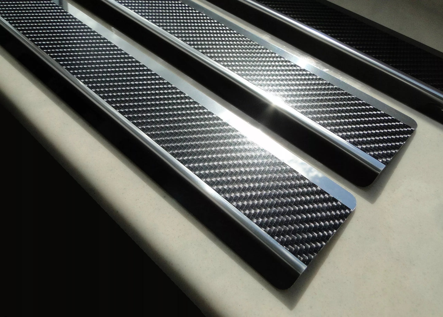 Anglies pluošto palangių apdailos detalės SEAT IBIZA III 6L