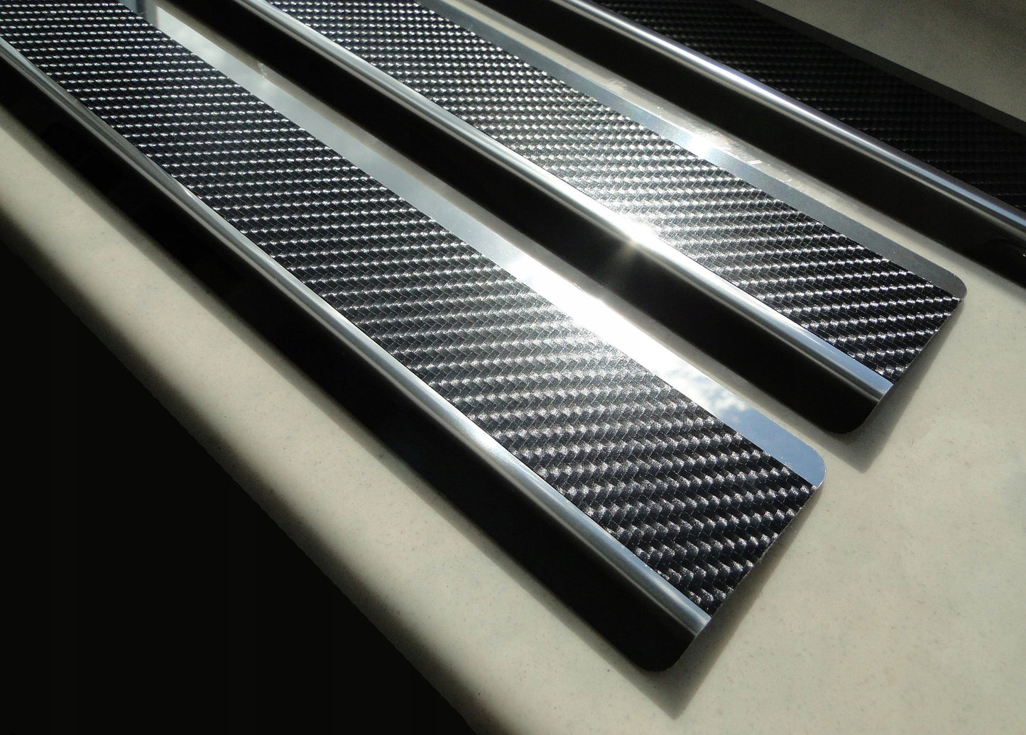 Anglies pluošto palangių apdailos detalės SEAT IBIZA III 6L