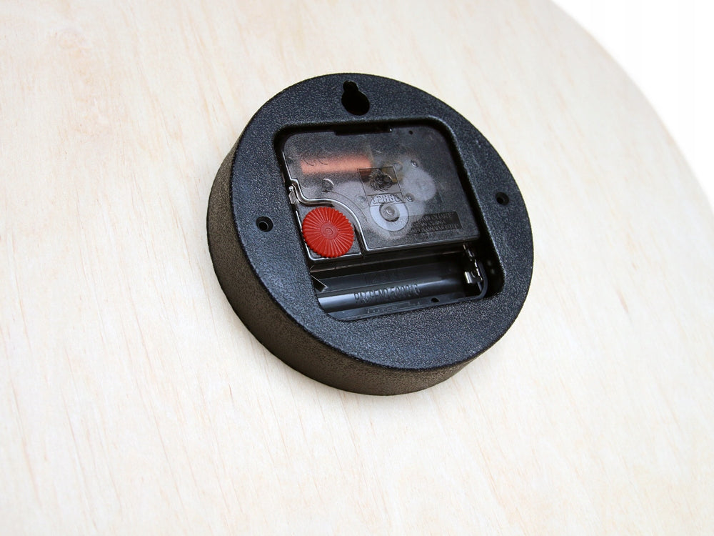 Modernus sieninis laikrodis Mars 28 cm – tylus mechanizmas, elegantiškas dizainas