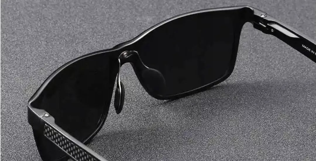 Vyriški akiniai nuo saulės KINGSEVEN POLIARIZACINIAI UV400 RINKINYS + DĖKLAS