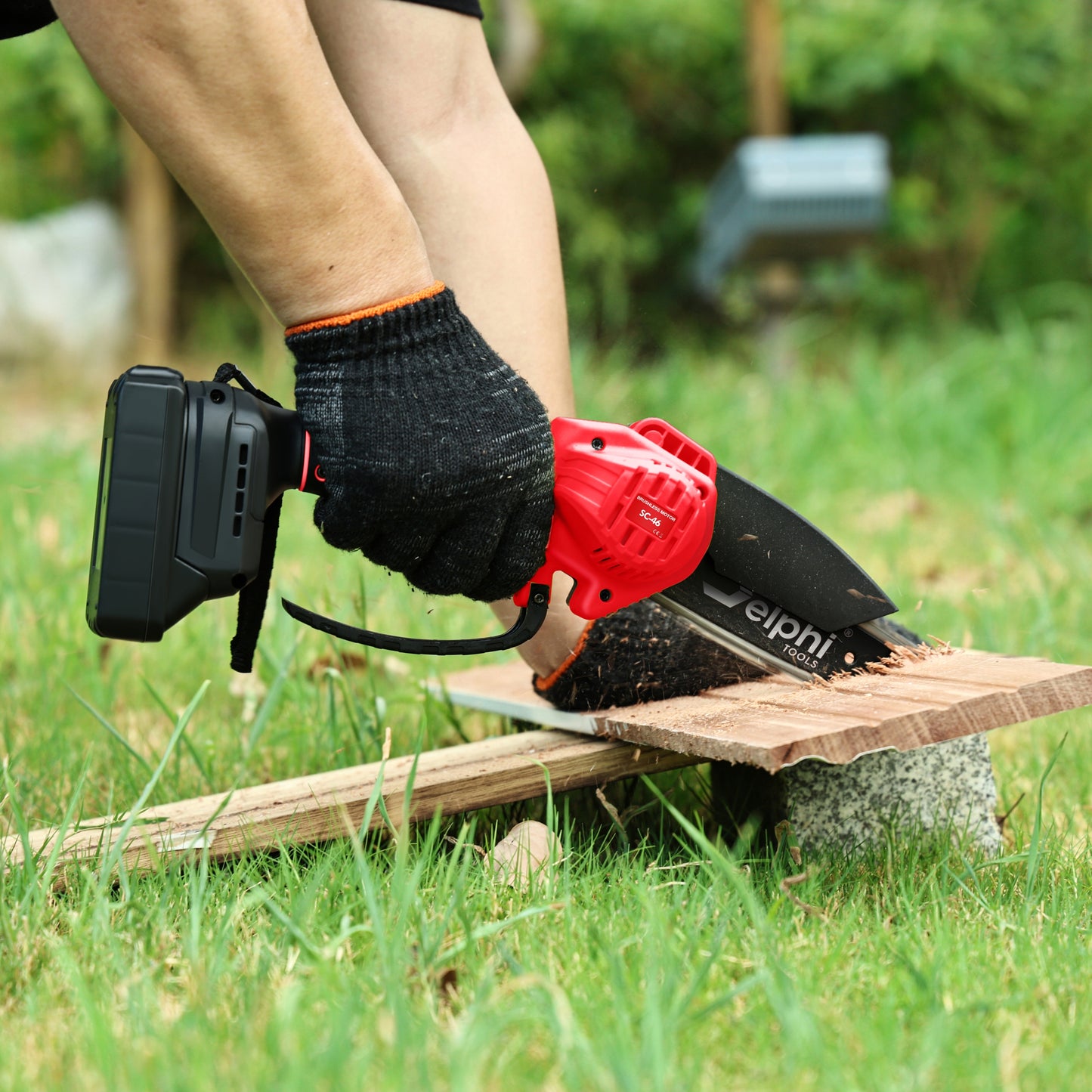 Akumuliatorinis bešepetėlinis grandininis pjūklas 6" 2xAKU 21V Šakų pjūklas