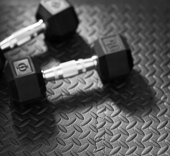 Guminės "PUZZLE" grindys sporto salėms, kilimėlis po įranga, apsauginis, juodas 1,2x1,8m