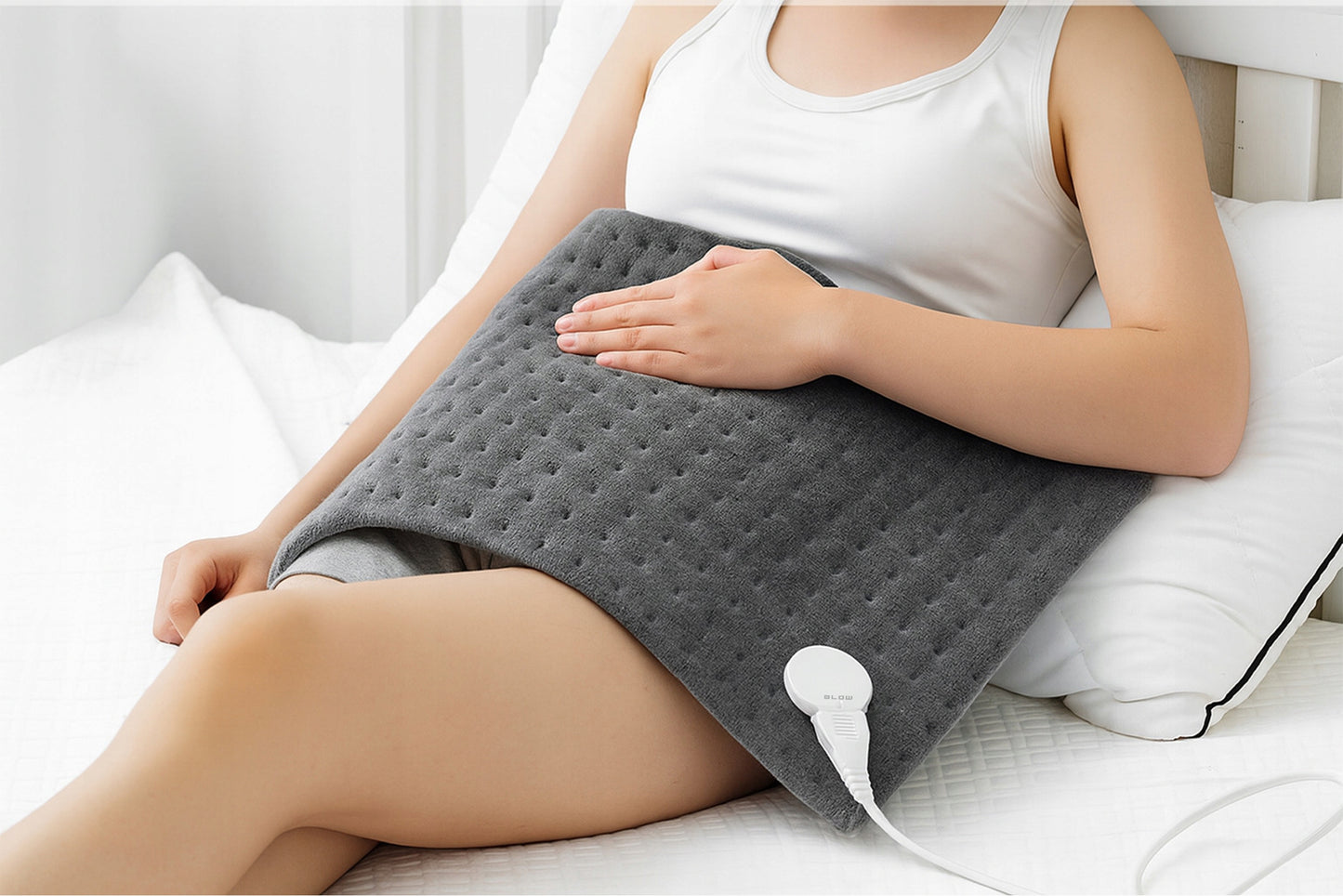 ELEKTRINĖ ŠILDANTI PAGALVĖ SKAUSMINGIEMS SĄNARIAMS, RAUMENIMS, NERVAMS 40x30CM