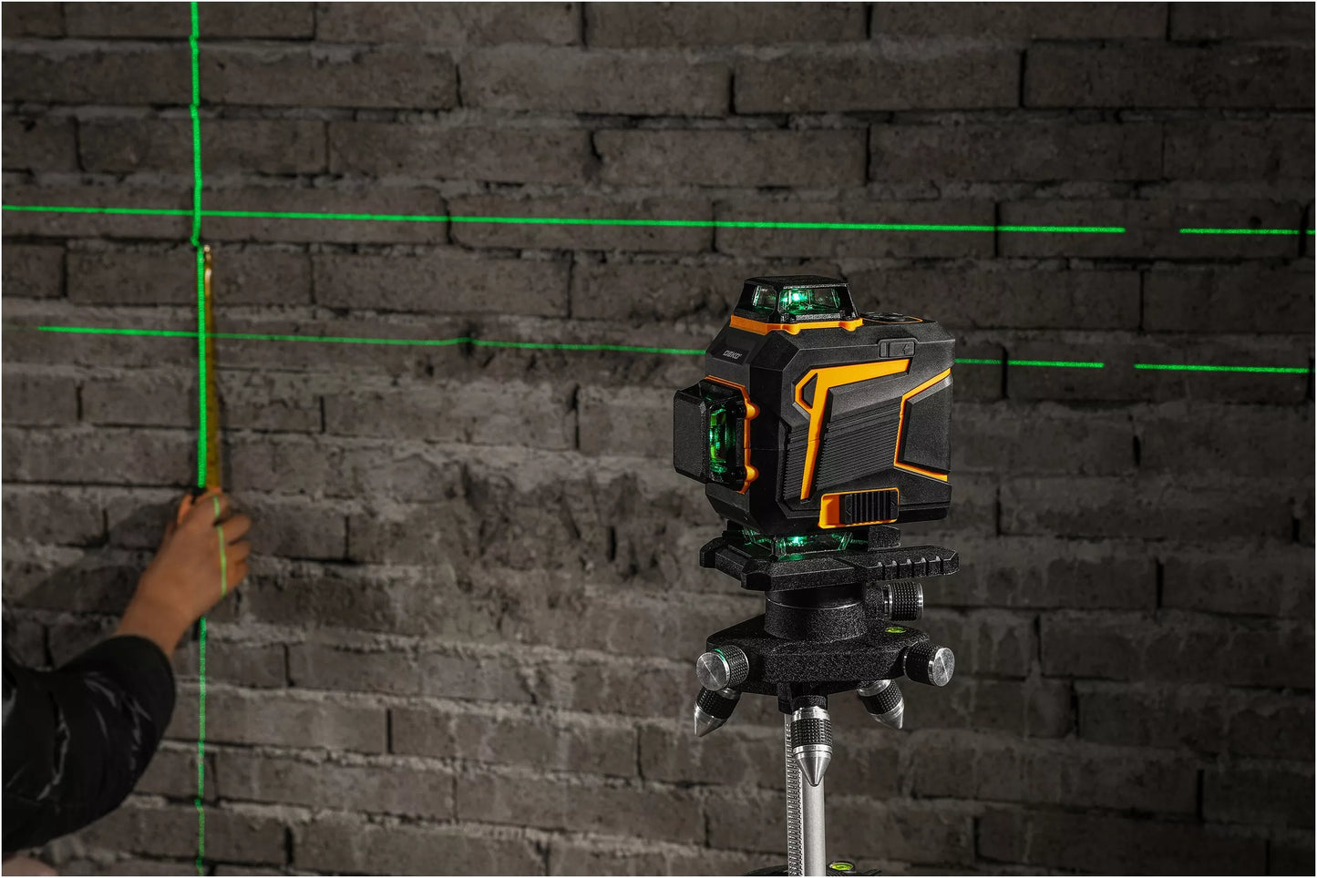 Lazerinis nivelyras 360° plokštumos 4D kryžminis lazeris Pro žalias DEKO