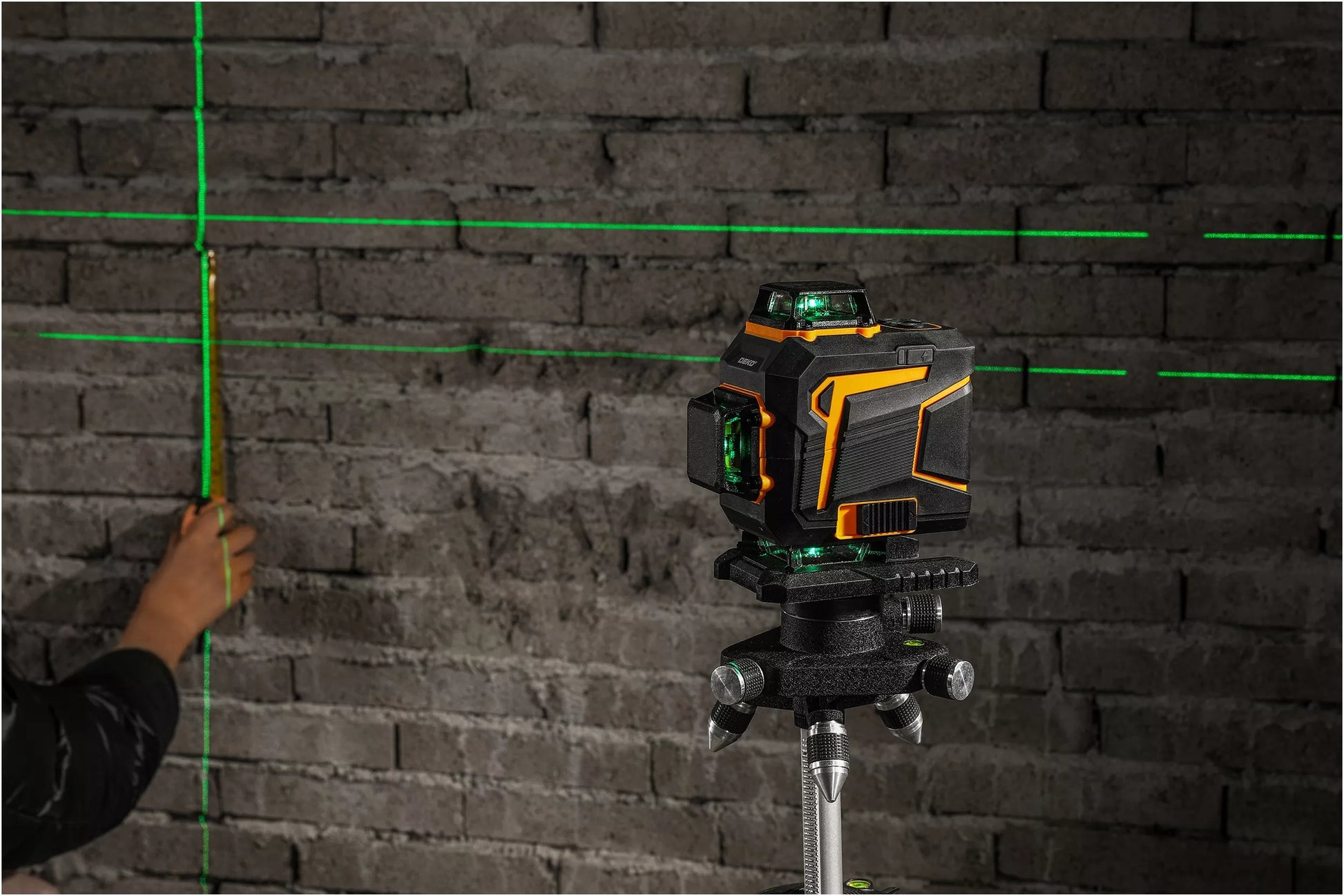 Lazerinis nivelyras 360° plokštumos 4D kryžminis lazeris Pro žalias DEKO