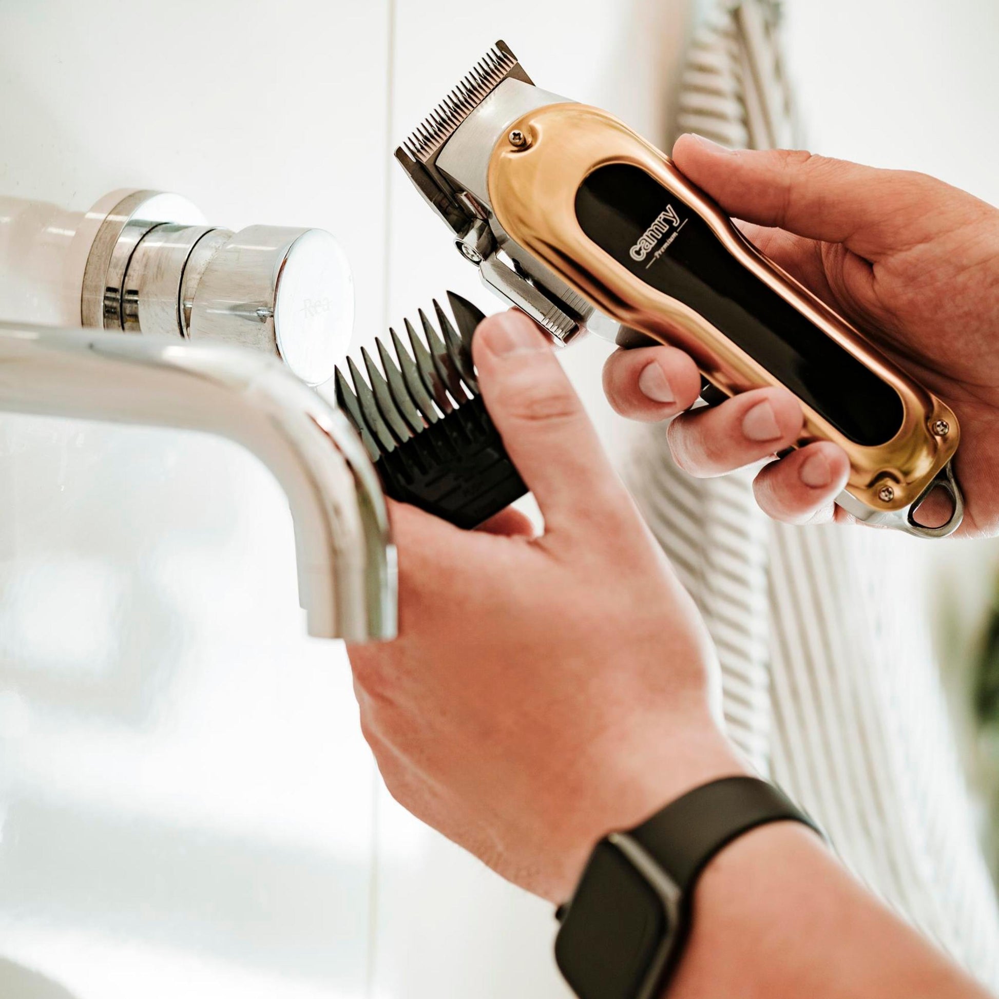 PROFESIONALI Belaidė Plaukų Kirpimo Mašinėlė su LCD ir Tonavimo Funkcija