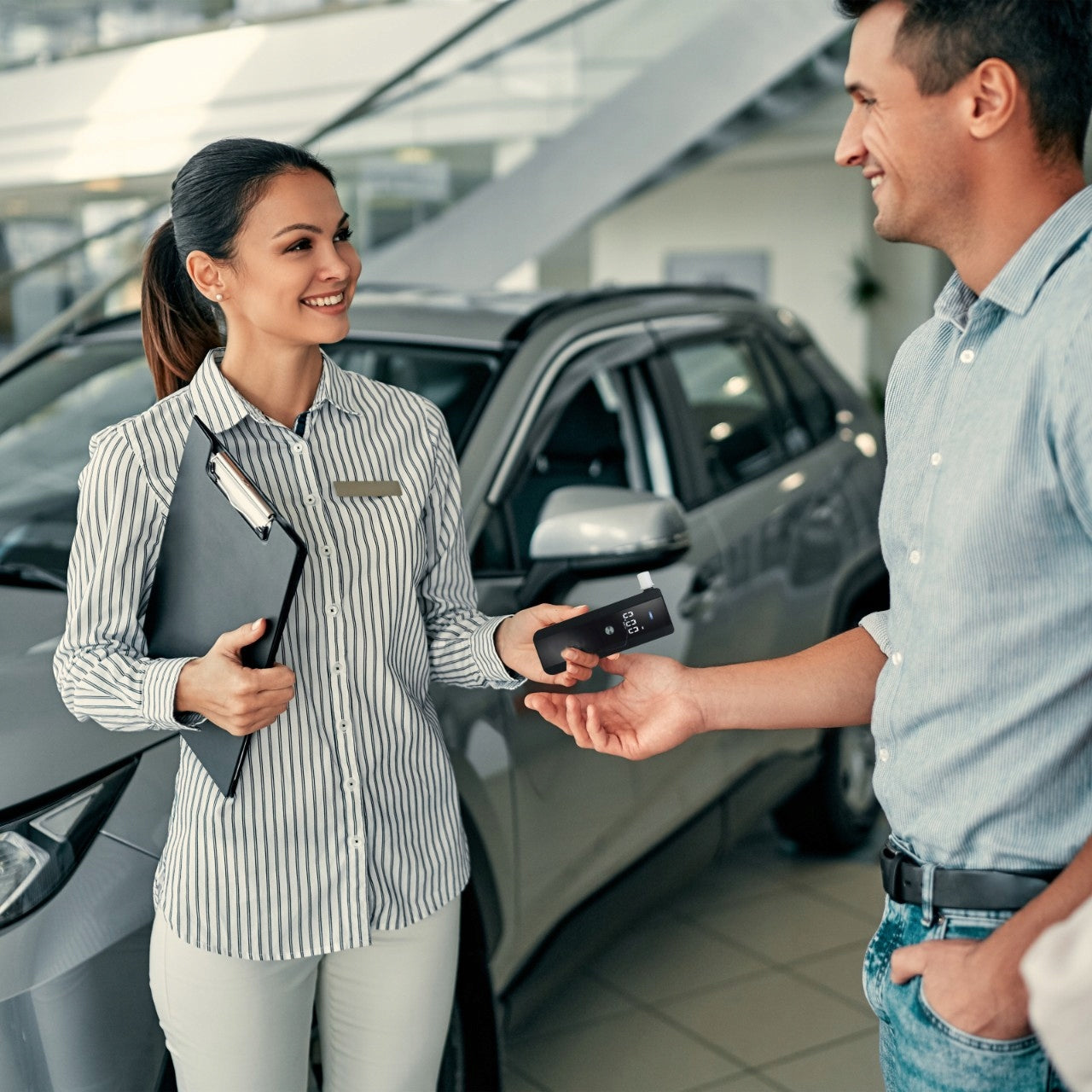 PROFESIONALUS ELEKTRONINIS ALKOMATAS TIKSLUS KALIBRAVIMAS + 5X PUČIAMIEJI PRIPARTUVAI