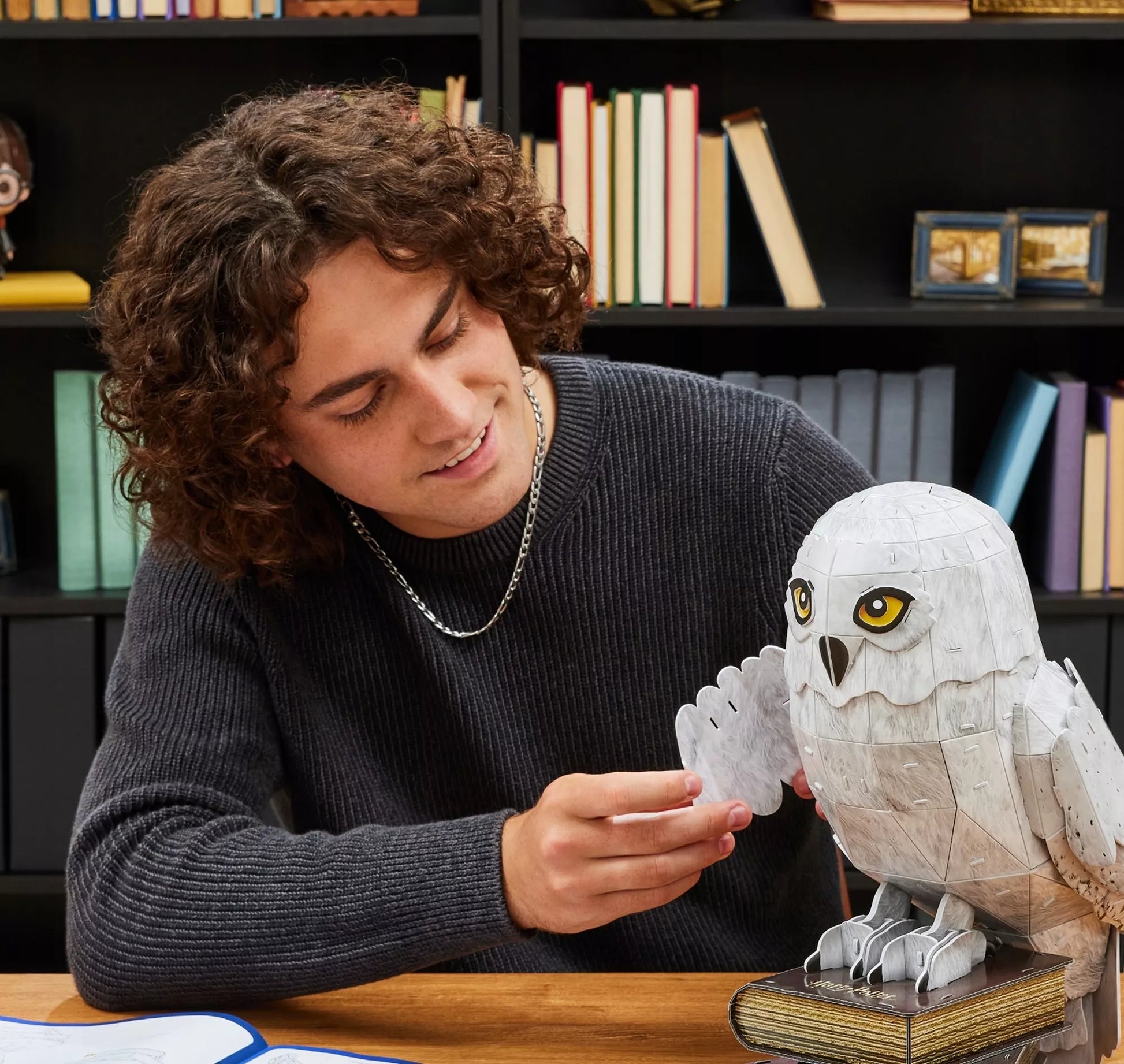 3D dėlionė HARRY POTTER Hedviga pelėda – surenkamas 4D figūrėlės modelis