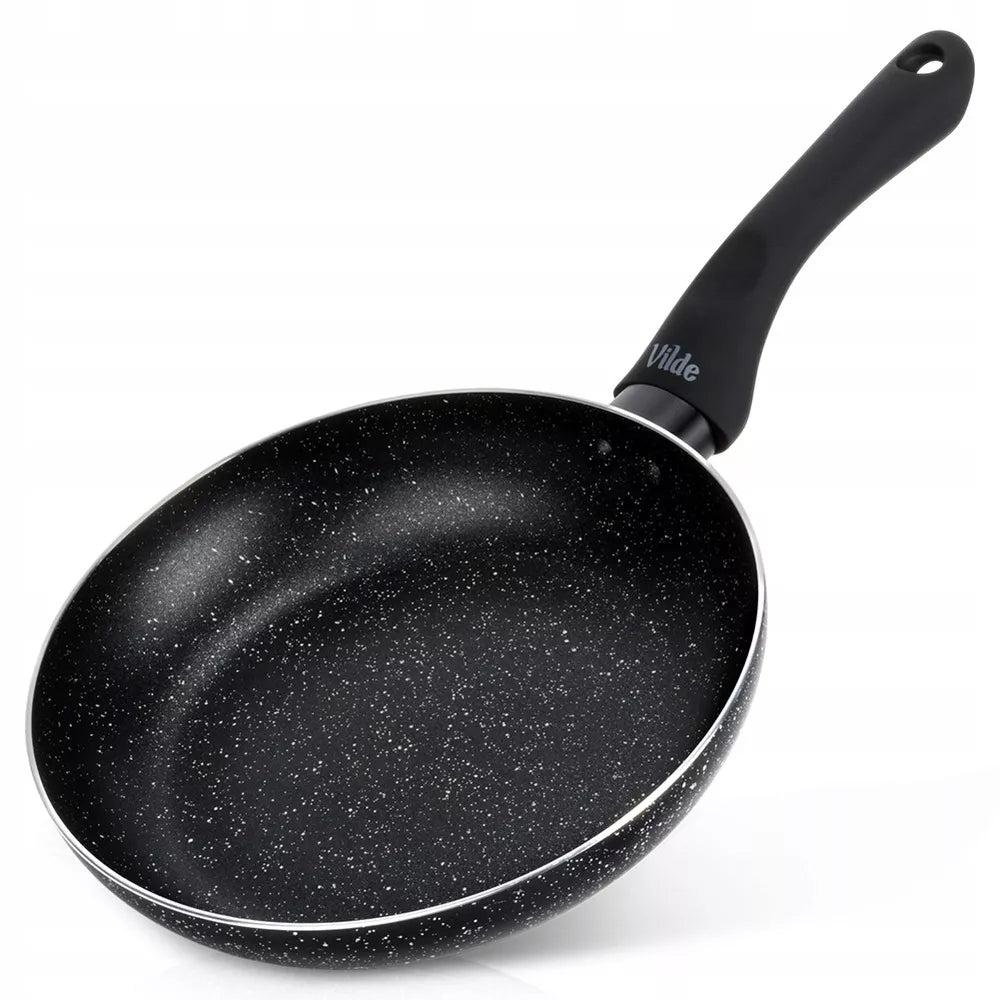 Granitinė keptuvė BLACK LINE 20 cm kepimui ir troškinimui ant dujinės bei indukcinės viryklės