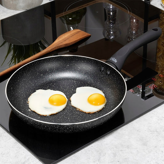 Granitinė keptuvė troškiniams ir kepimui BLACK LINE 24 cm dujinėms ir indukcinėms viryklėms