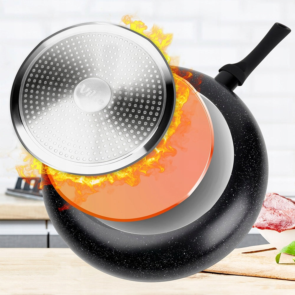 GRANITINĖ keptuvė kepimui, troškiniams BLACK LINE 28 cm dujinėms, indukcinėms viryklėms