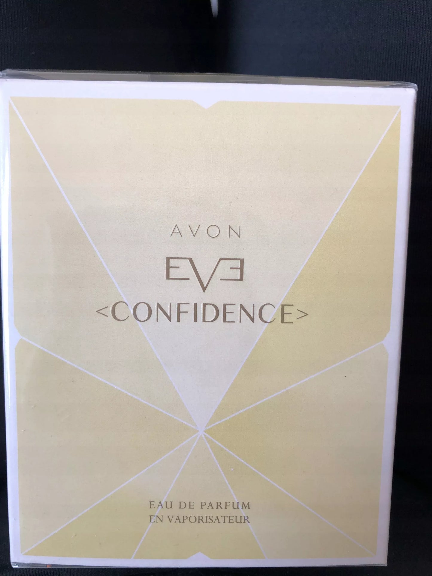 AVON Eve Confidence moteriški kvepalai, parfumuotas vanduo moterims 50 ml