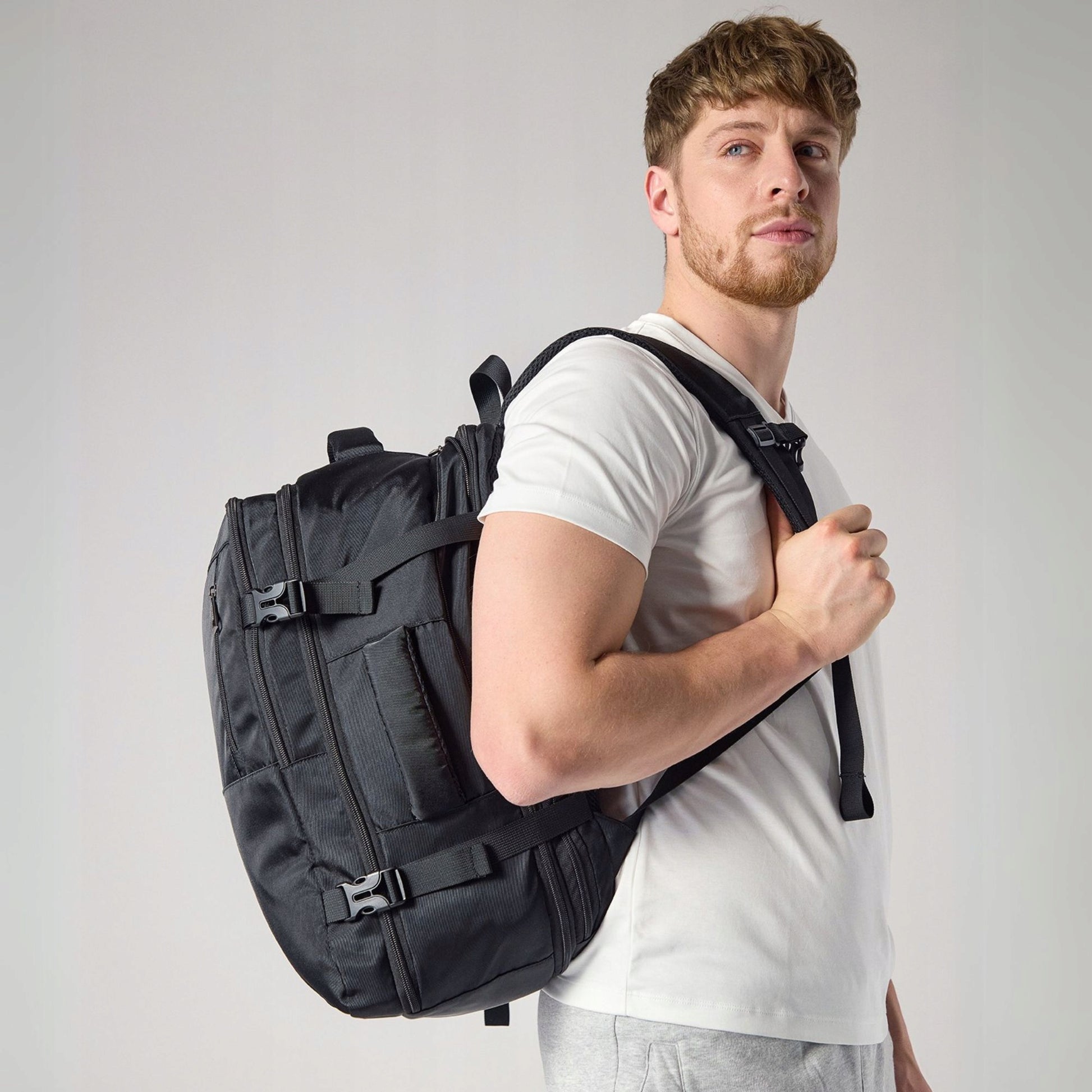 Kelioninė kuprinė 45x30x20 išskleidžiama didelė talpi rankinis bagažas ZAGATTO