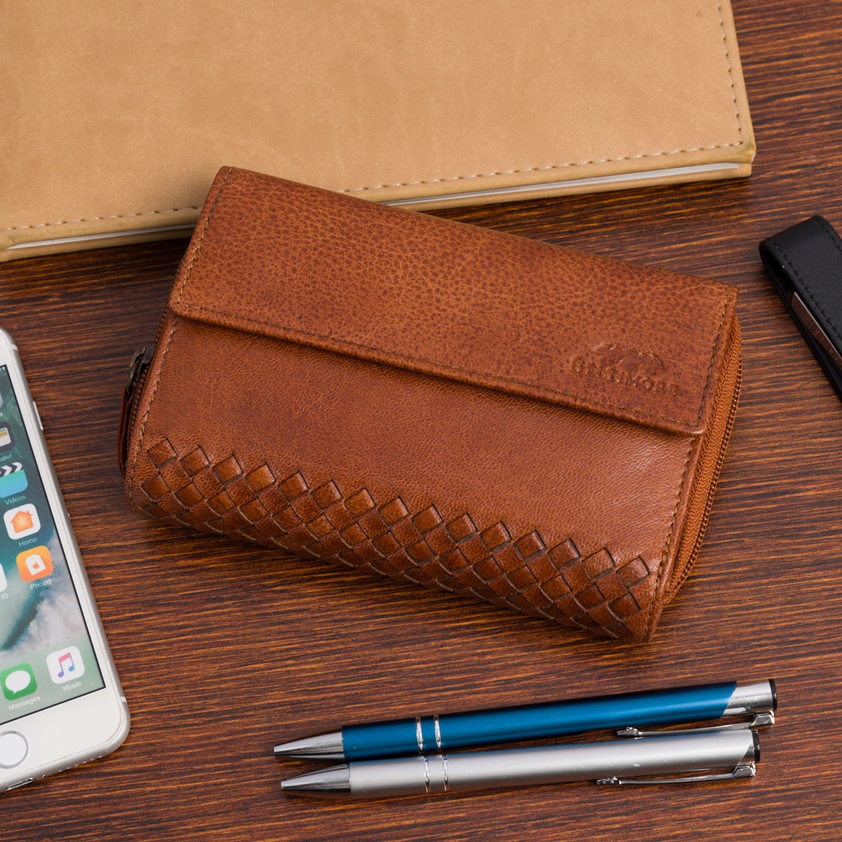 Moteriška odinė horizontali "vintage" pintų raštų didelė "premium" piniginė Beltimore