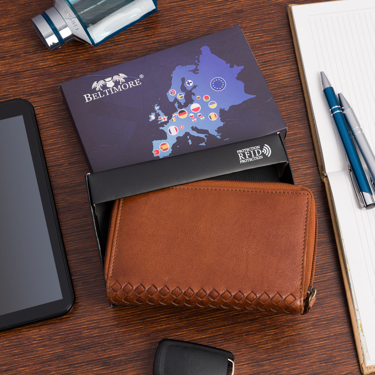 Moteriška odinė horizontali "vintage" pintų raštų didelė "premium" piniginė Beltimore