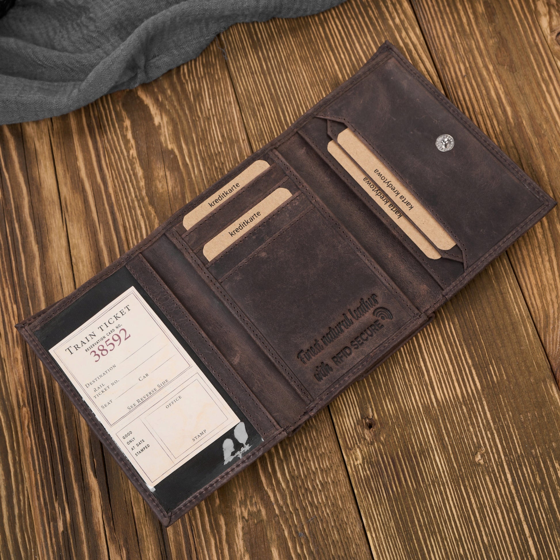 Moteriška piniginė ruda, natūrali oda, vintažinė, maža, su RFID Paolo Peruzzi