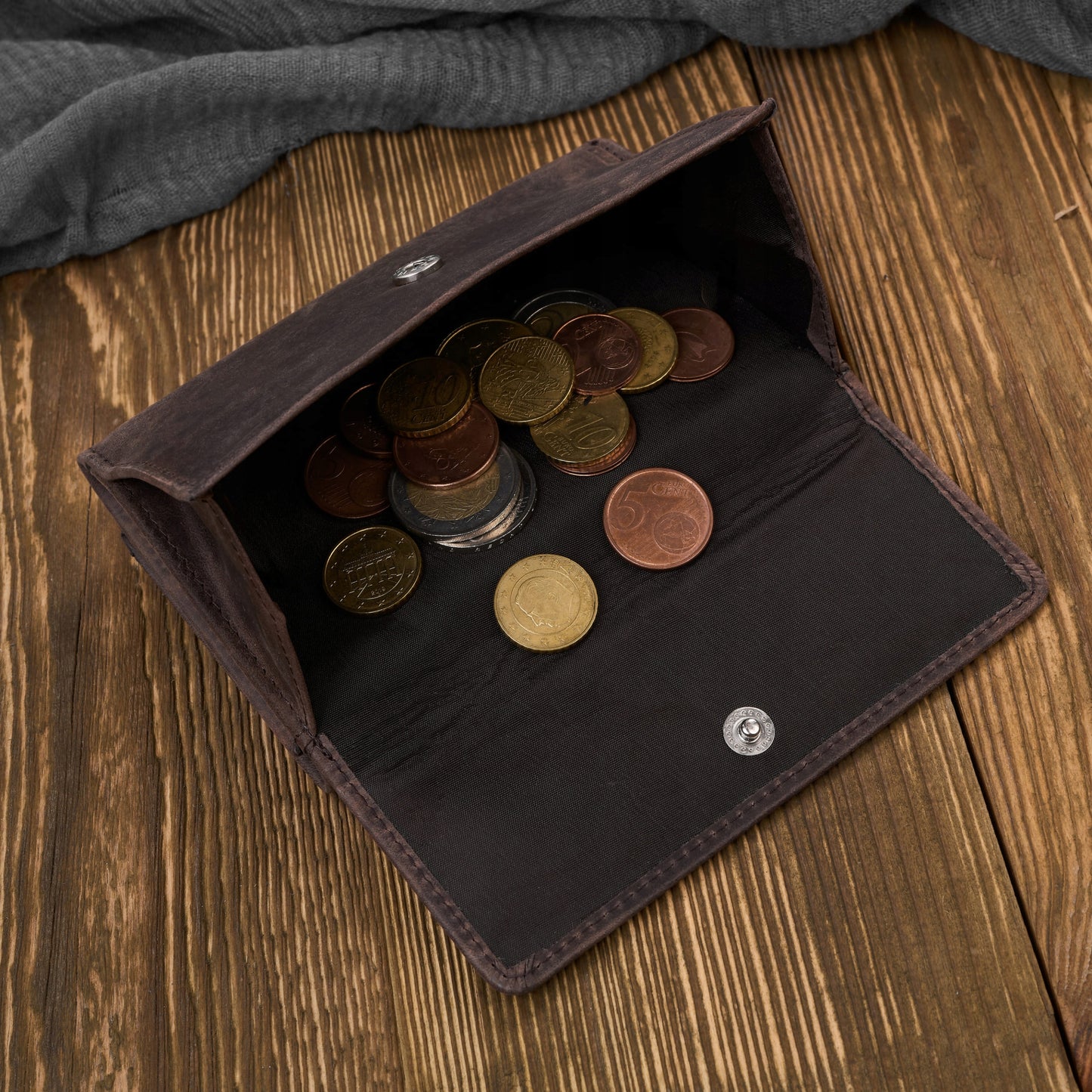 Moteriška piniginė ruda, natūrali oda, vintažinė, maža, su RFID Paolo Peruzzi