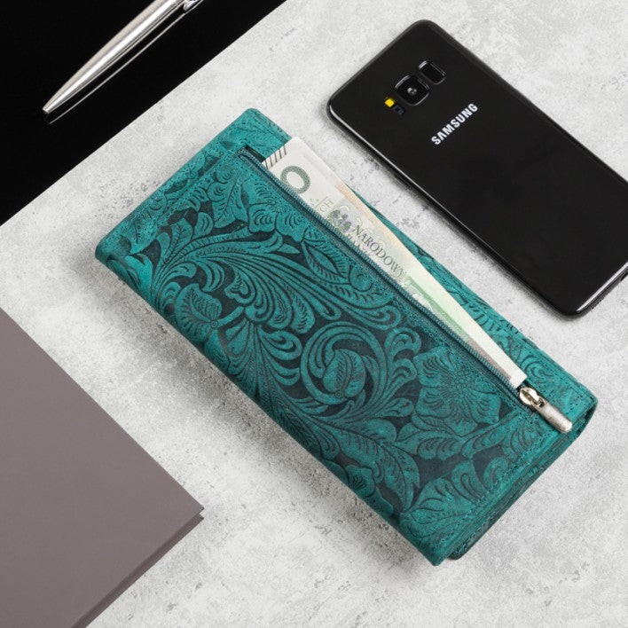 Odinė moteriška piniginė, vintažinė, žalia su gėlių raštais, PAOLO PERUZZI