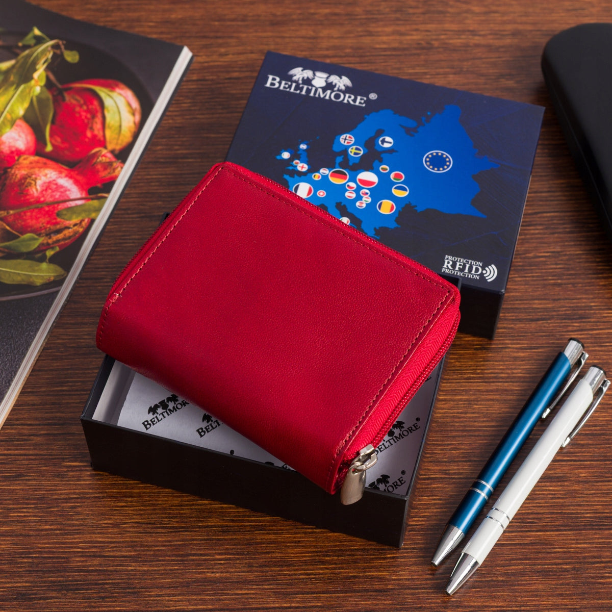 Moteriška odinė piniginė su RFiD apsauga, skirta kortelėms, klasikinė, graži, raudona Beltimore