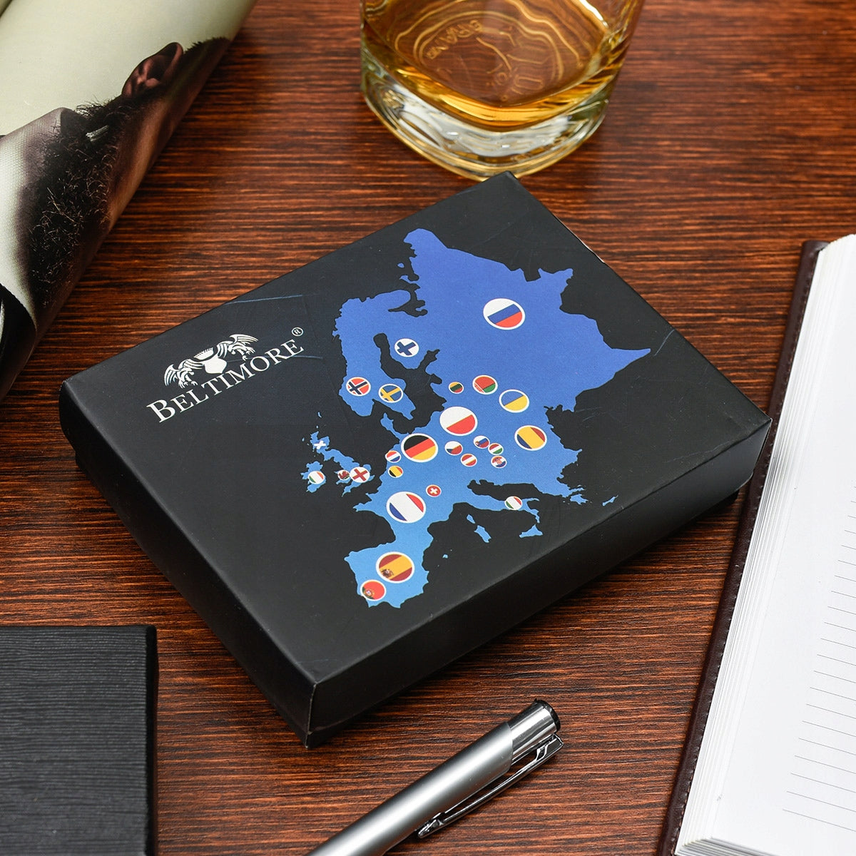 Vyriška odinė piniginė juoda RFiD vertikali didelė užsegama nubukas Beltimore