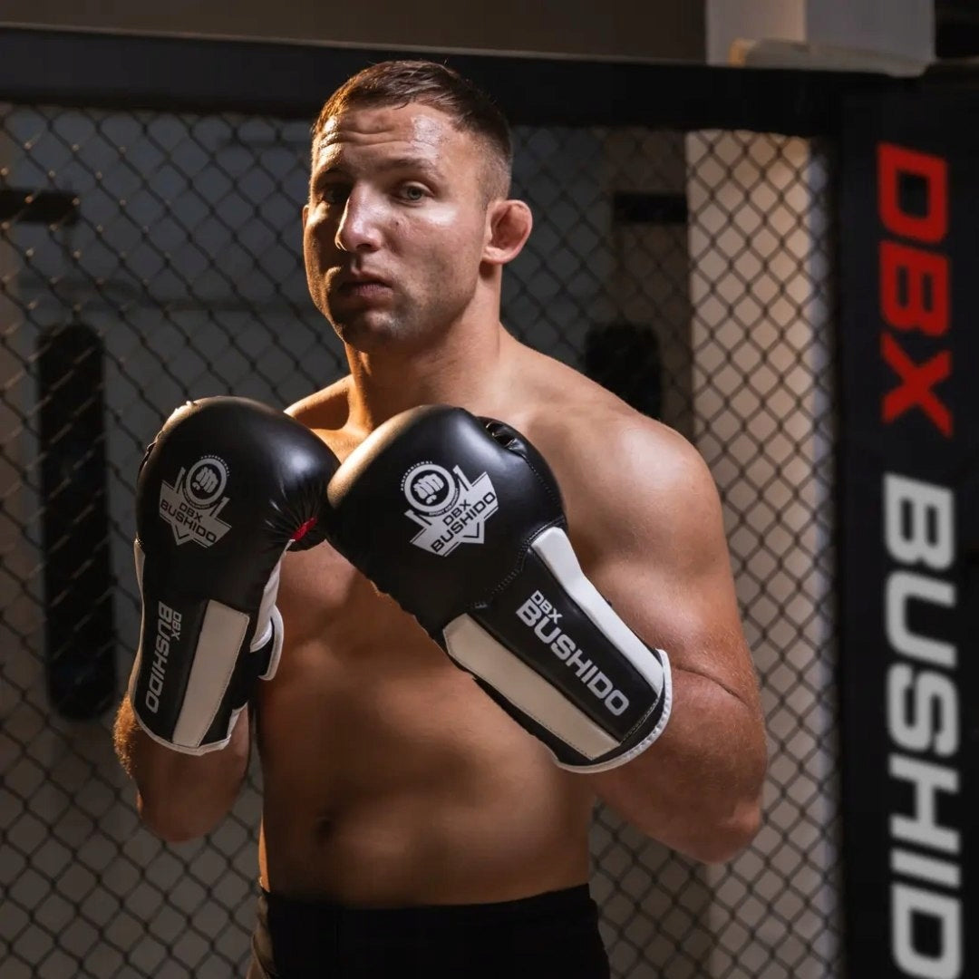 Bokso pirštinės 10oz - Phantom White - Valor Series