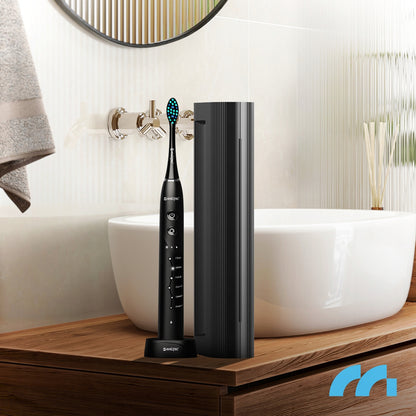 Elektrinis sonic dantų šepetėlis, atsparus vandeniui, su 6 antgaliais ir dėklu.