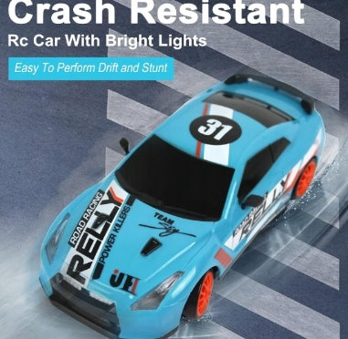 Driftinis 4x4 RC automobilis su pultu, didelis greitis ir tikras driftas