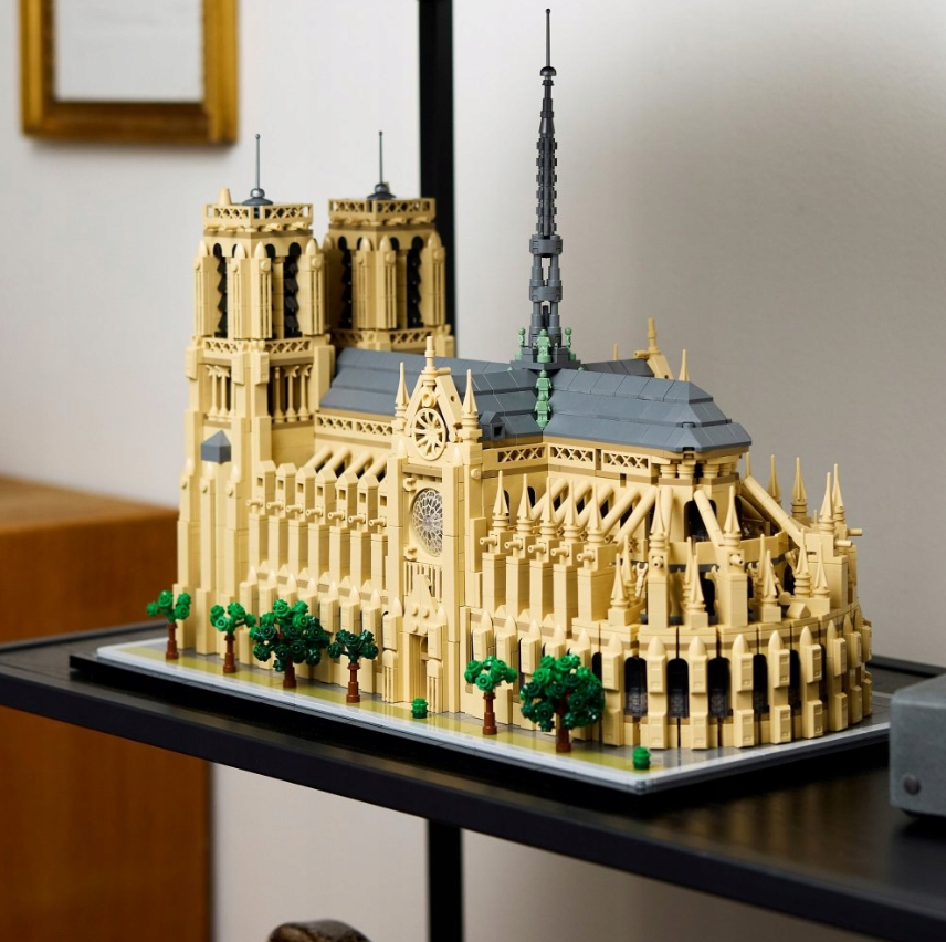 Konstruktorius suagusiems ir vyresniems vaikams „Notre-Dame de Paris“