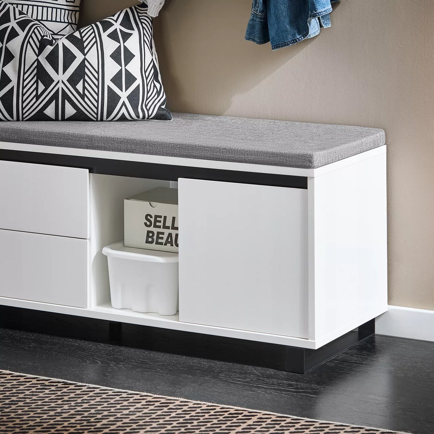 SoBuy Batų spintelė su sėdyne, lentyna, stalčiais, durelėmis, balta FSR176-W