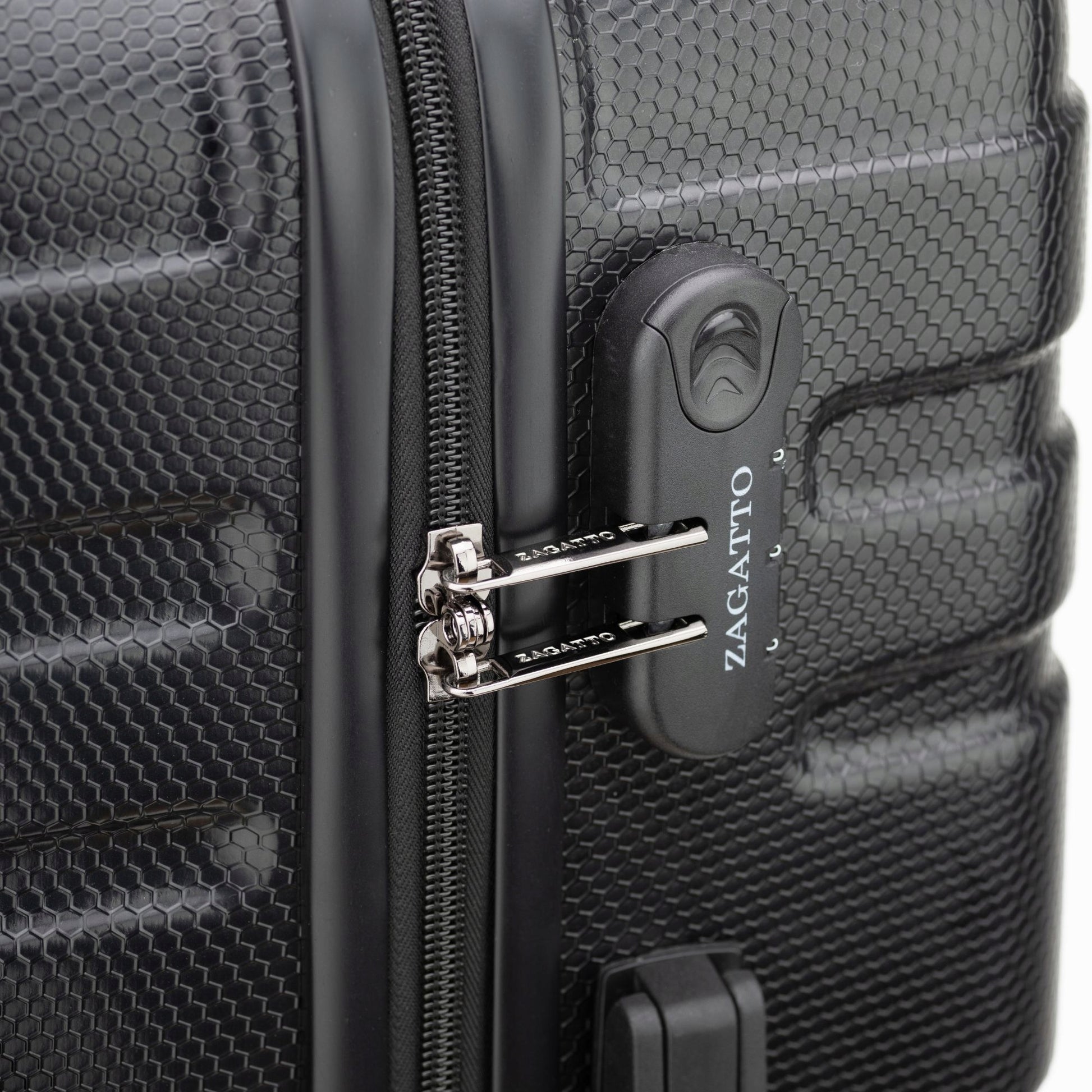 Vidutinio dydžio kelioninis lagaminas su ratukais RYANAIR 60L kietas ZAGATTO