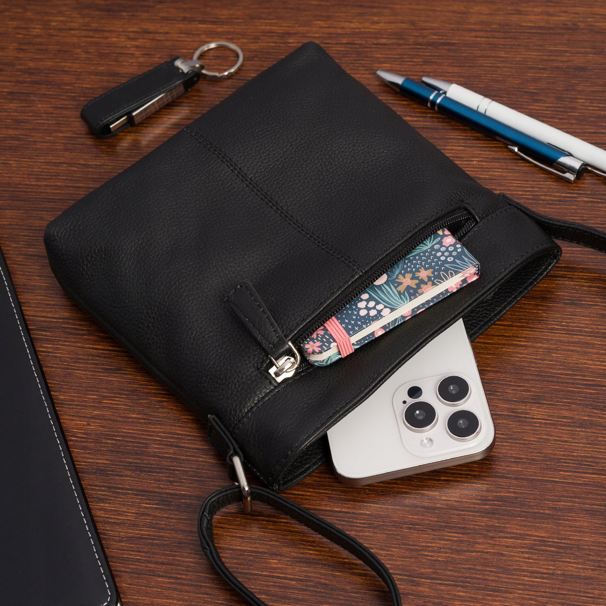 Maža odinė moteriška rankinė per petį, plona, klasikinė, premium, Beltimore