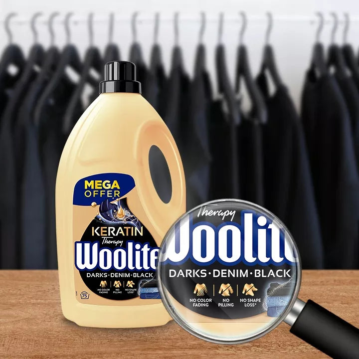 WOOLITE SKYSTIS SKALBIKLIS JUODAI AVRUS DŽINSAMS SU KERATINU 4.5L 75 SKALBIMAI