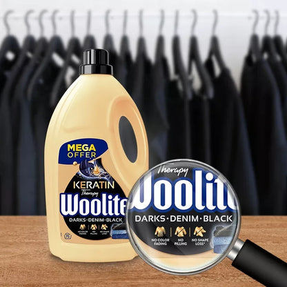 WOOLITE SKYSTIS SKALBIKLIS JUODAI AVRUS DŽINSAMS SU KERATINU 4.5L 75 SKALBIMAI