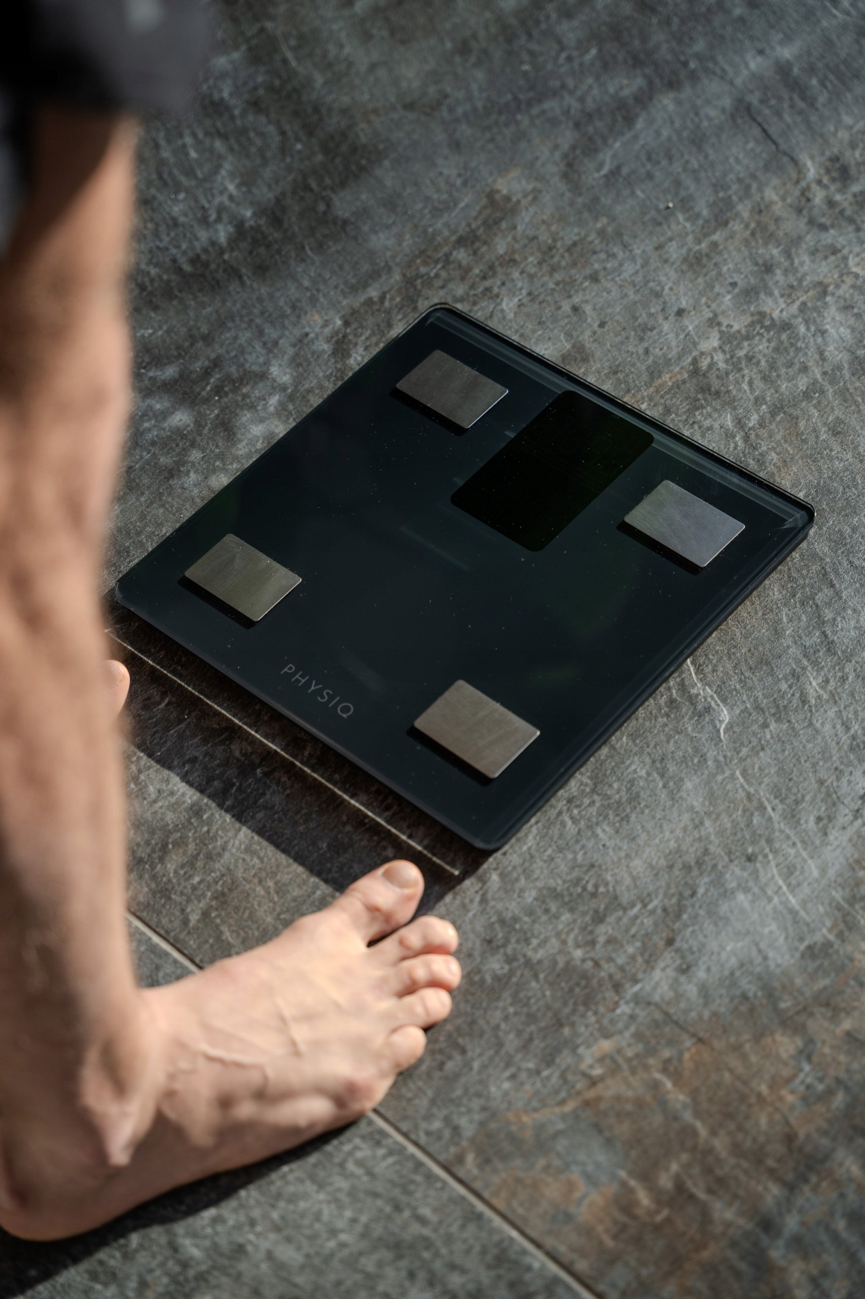 Analitinės vonios svarstyklės 13 parametrų Apple Health, Google Fit, Fitbit