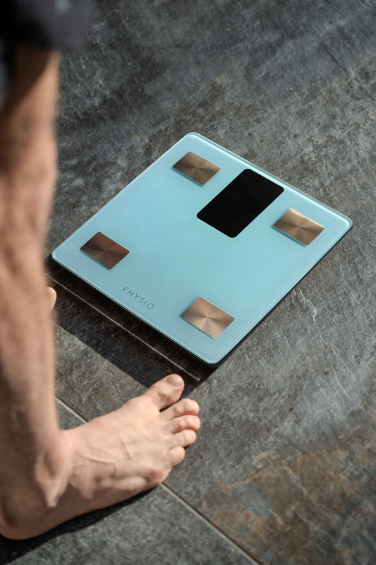 Analitinės vonios svarstyklės, 13 parametrų, Apple Health, Google Fit, Fitbit