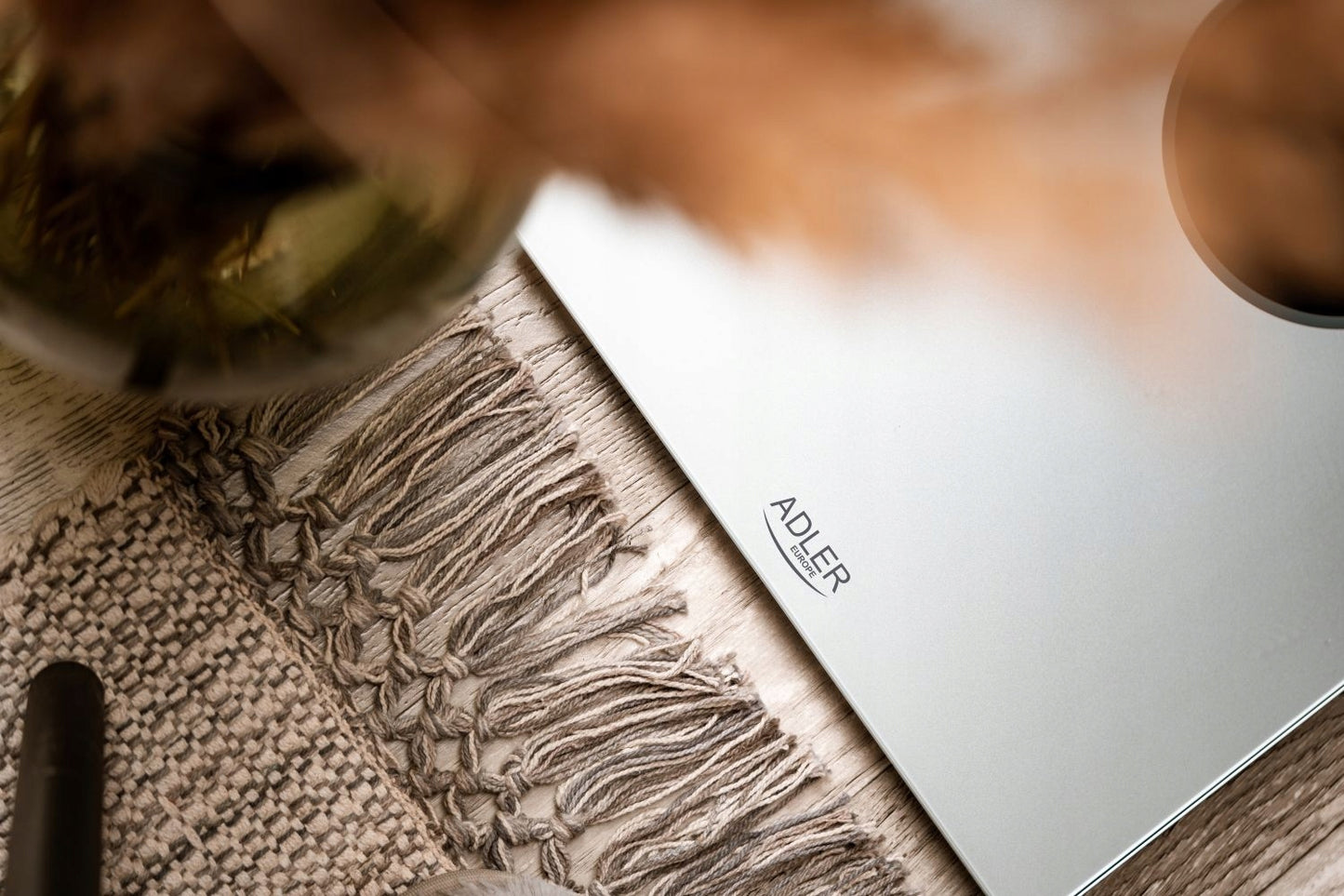 Elektroninės vonios svarstyklės stiklinės, tikslios, sidabrinės, LED, iki 180kg