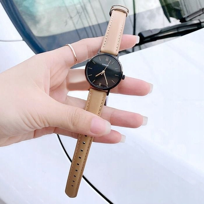 Moterų laikrodis CASIO LTP-VT02BL-1A Klasikinis su dėžute