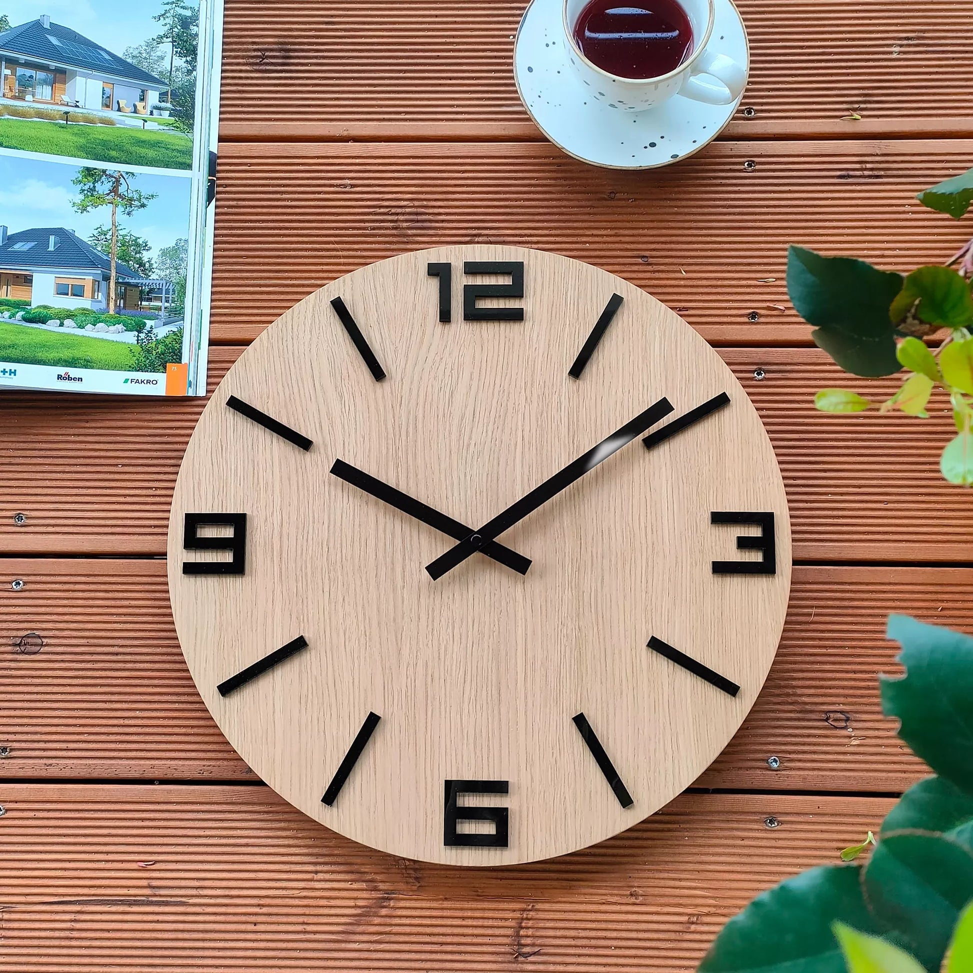 Medinis sieninis laikrodis Ąžuolinis ARABIC - 40 cm tylus, laikrodis svetainei