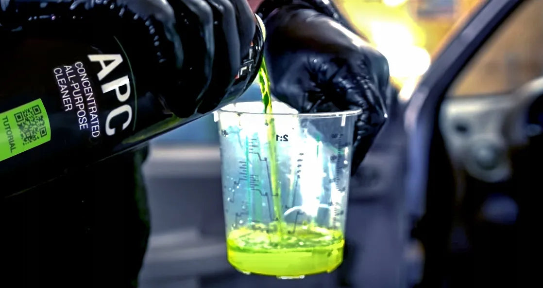 ADBL APC 2 × 1 l universalus valiklio koncentratas su priedais, rinkinys