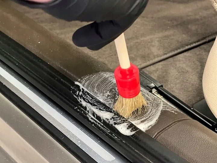 ADBL didelis automobilio valymo kosmetikos rinkinys su mikropluošto aplikatoriumi