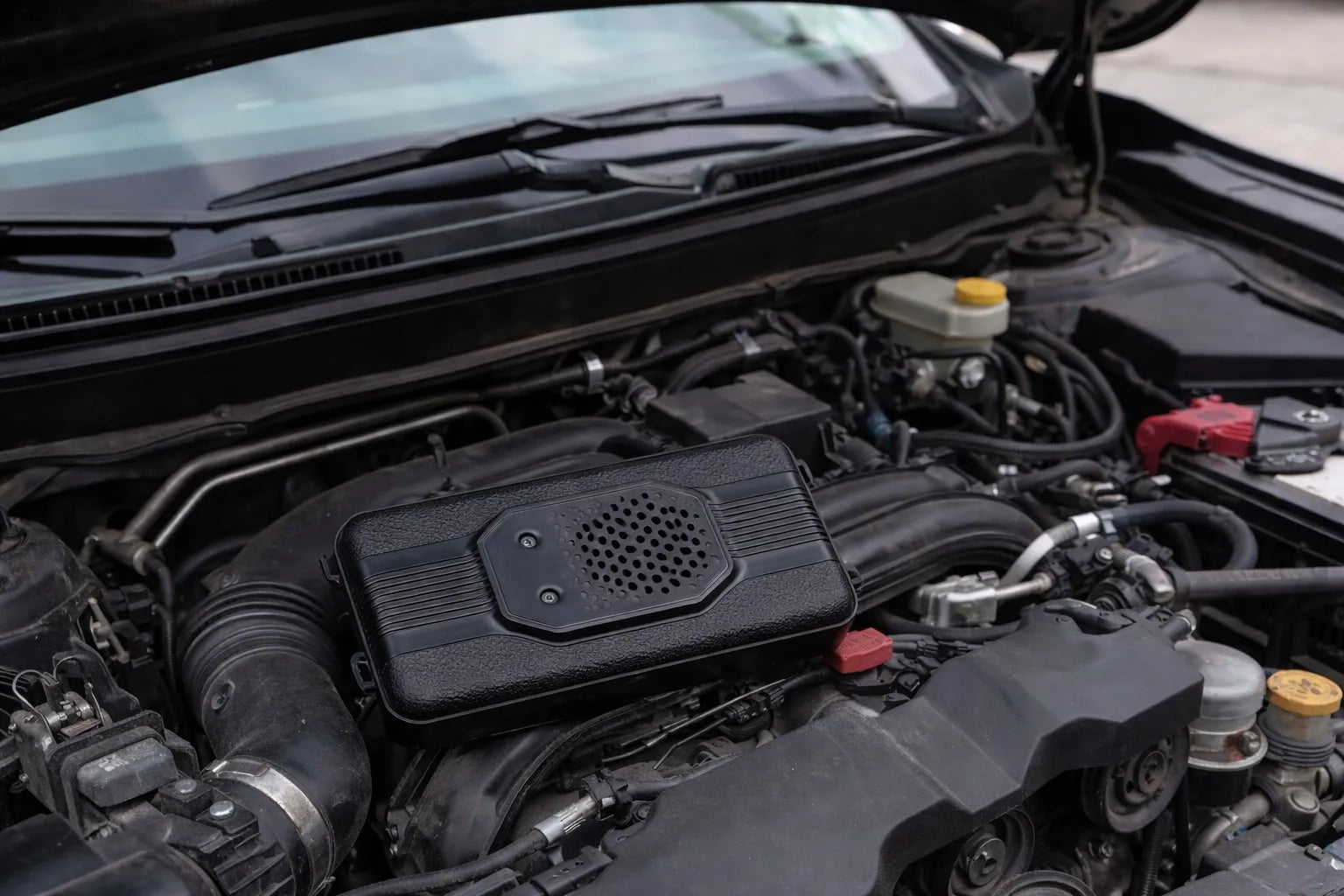 Automobilinis graužikų ir gyvūnų atbaidiklis, veikiantis baterijomis, USB arba 12V
