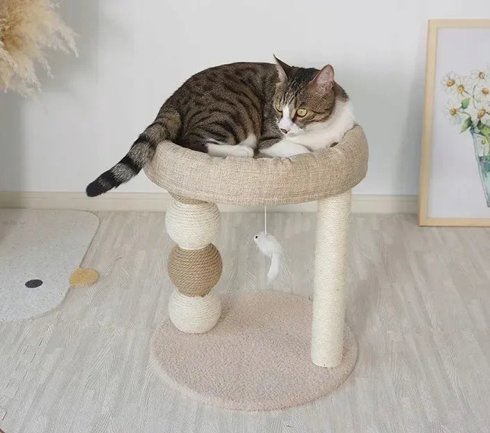 „BestHurt“ kačių draskyklė su guoliu ir sizalio virve, 45 cm, smėlio spalvos