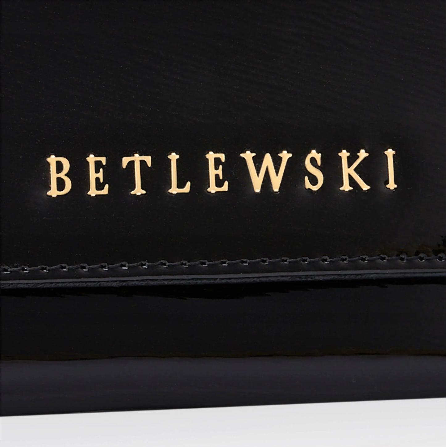 Betlewski moteriška piniginė iš natūralios odos, juoda