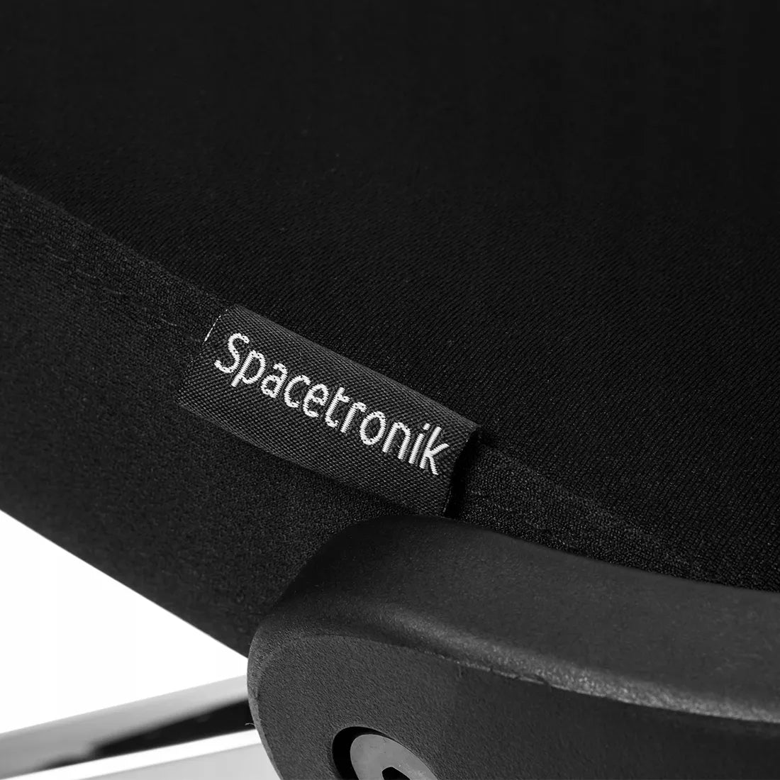 Biuro kėdė Spacetronik Alva, pasukama, patogi, moderni, iki 110 kg + KOJŲ ATRAMA