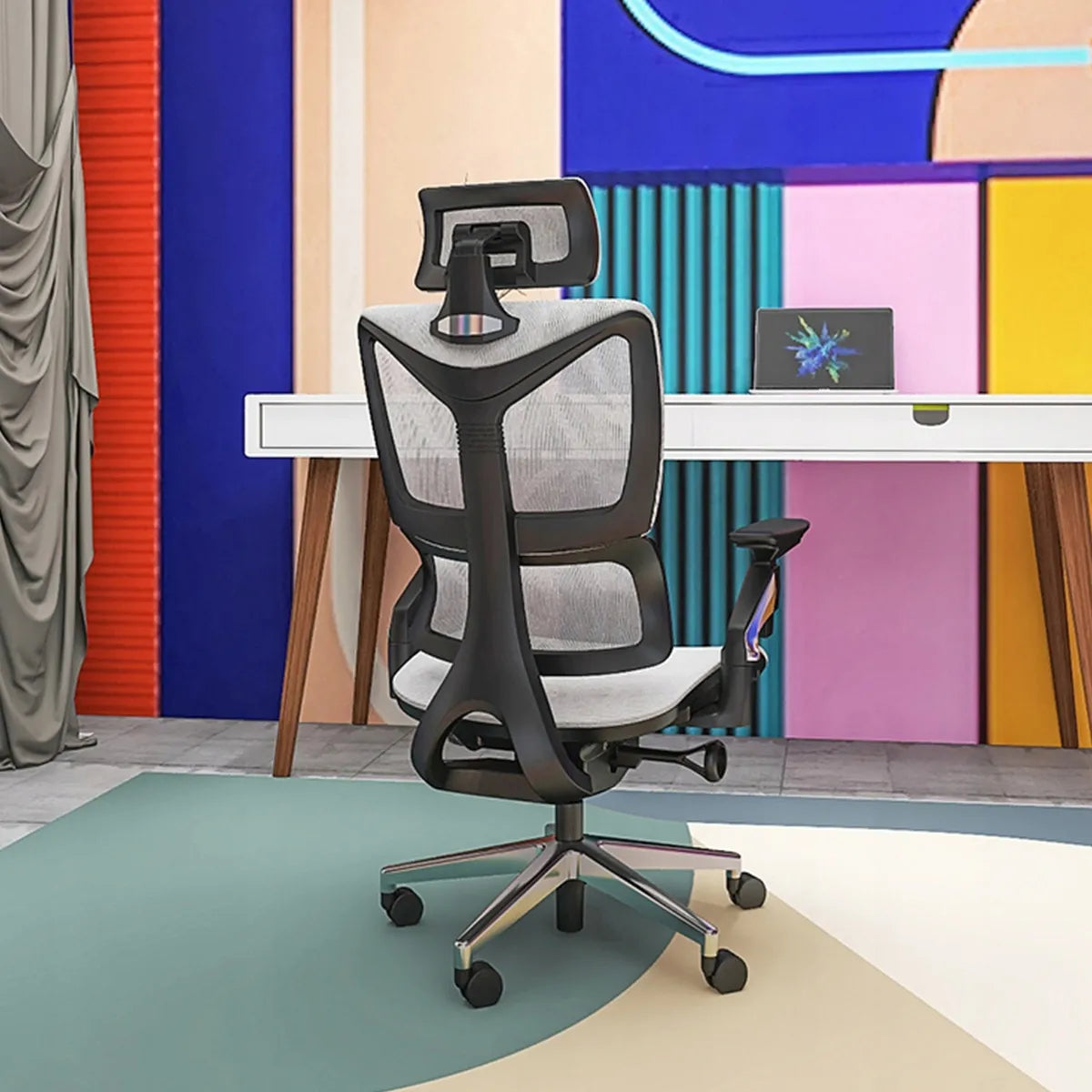 Biuro kėdė Spacetronik Hilde, pasukama, ergonomiška, su reguliavimu, iki 130 kg