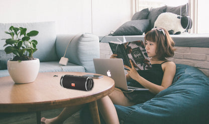 BLOW BT460 nešiojamas Bluetooth garsiakalbis su FM radiju, USB, SD ir AUX jungtimis, juodas