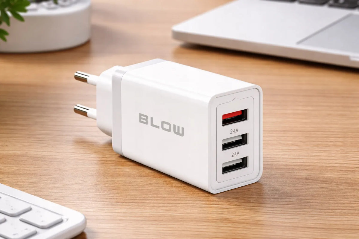 BLOW greitasis tinklo įkroviklis telefonui, 3 × USB, „Quick Charge 3.0“, 5 V, 2,4 A, 30 W